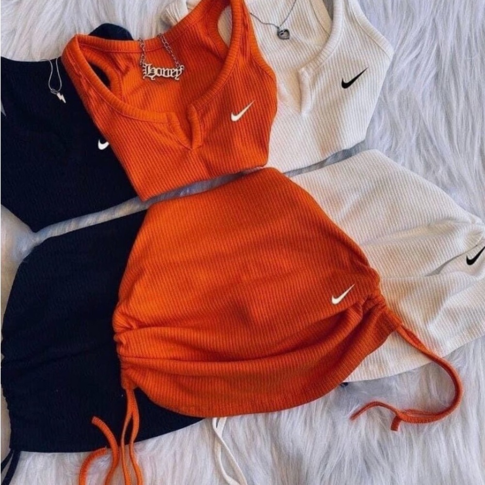Nike Orange Ribbed Tank Top and skirt
